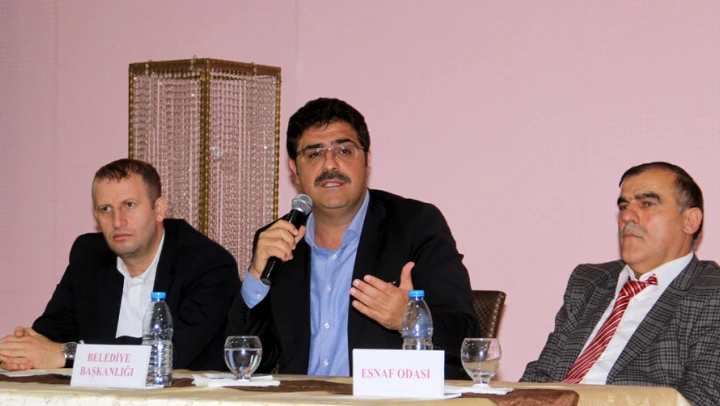 Sağanak yağış Bozkurt'ta hayatı felç etti