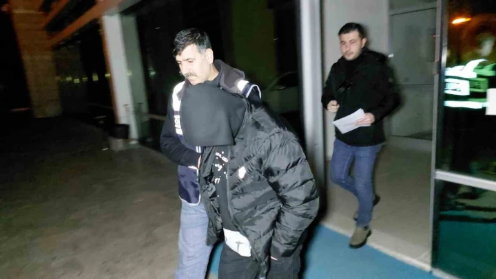Samsun'da 16 Yaşındaki Çocuk Tutuklandı