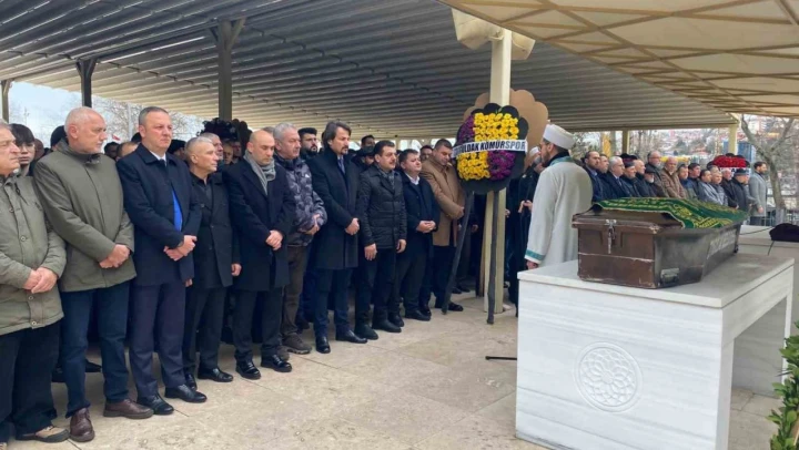 Şeref Demir Dualarla sSon Yolculuğuna Uğurlandı