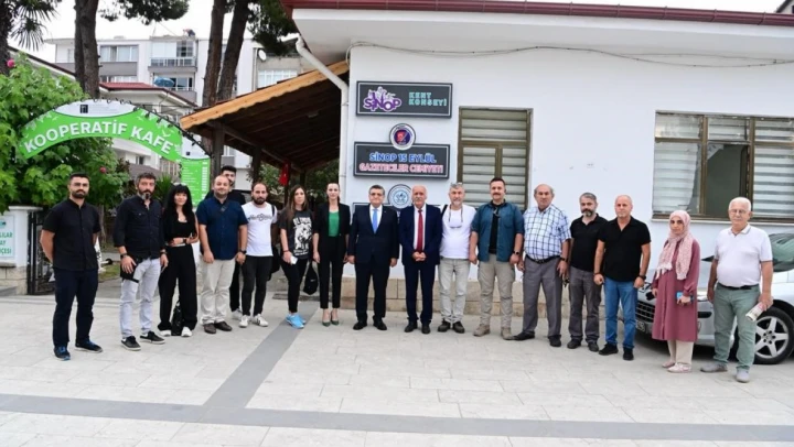 Sinop valisi Özarslan'dan 15 Temmuz gazeteciler cemiyetine ziyaret