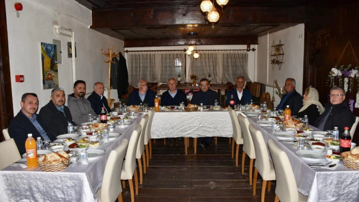 Taşköprü'de yöneticiler iftarda bir araya geldi