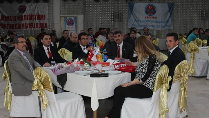 TEÇ-SEN eğitim öğretim hazırlık ödeneği istiyor