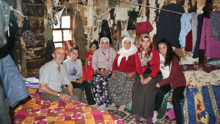 Tek odada yaşam mücadelesi