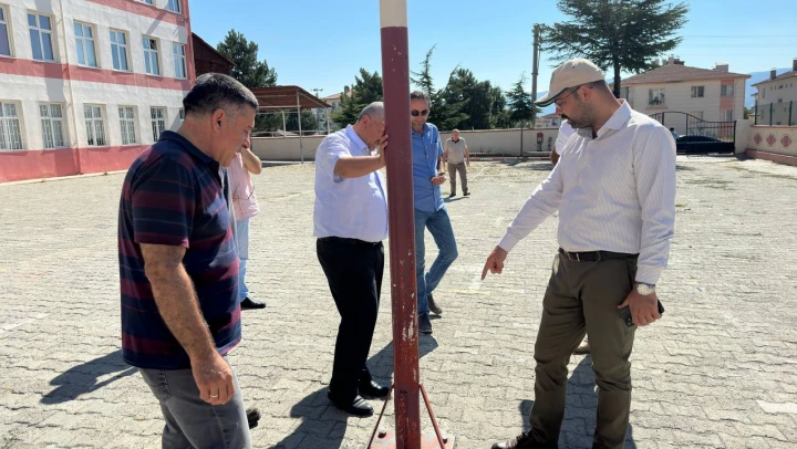 Tosya'da okul bahçeleri elden geçecek