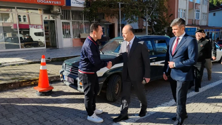Vali Dallı'dan Doğanyurt'a Ziyaret