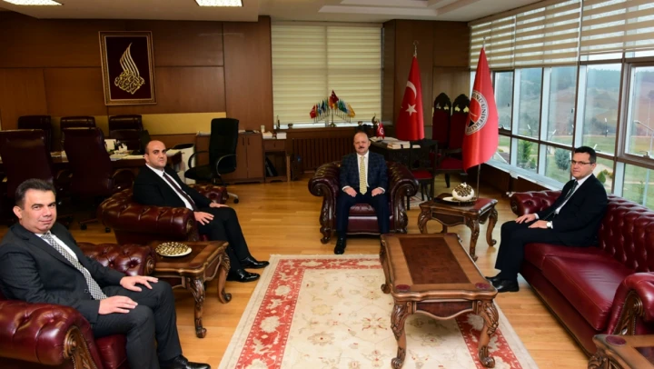 Vali Dallı ve Sağlık Müdürü Derdiyok'tan Rektör Topal'a Ziyaret