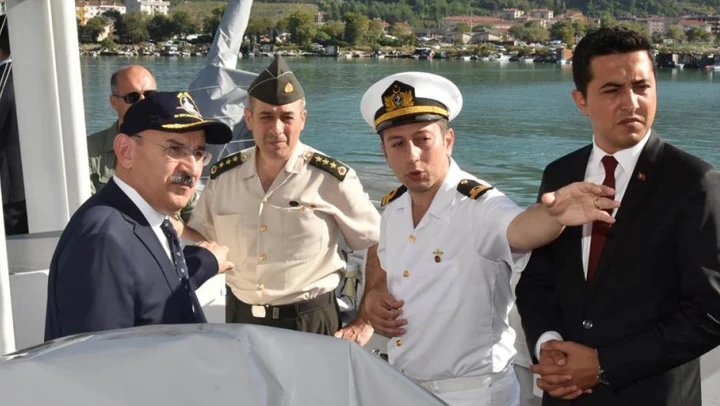 Vali Karadeniz, göçmenlerin kaçtığı koyu inceledi