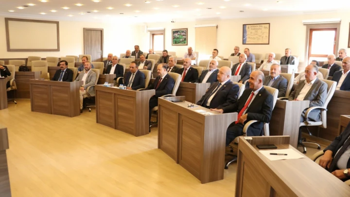 Vali Meftun Dallı: 'Evimize hizmet ettiğimizi düşünerek çalışacağız'