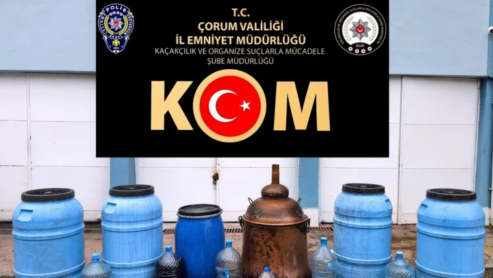 Yüzlerce Litre Fermente Alkol Ele Geçirildi