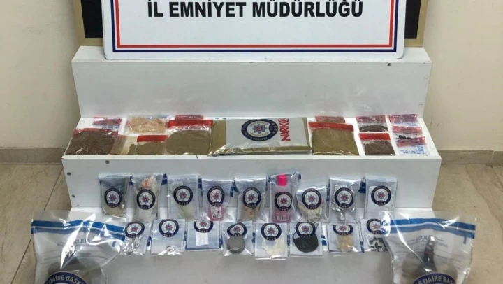 Uyuşturucu Operasyonunda 3 Kişi Tutuklandı
