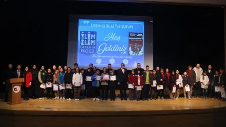 'Cumhuriyet'in İlk Sabahı' Kitap Okuma Yarışması