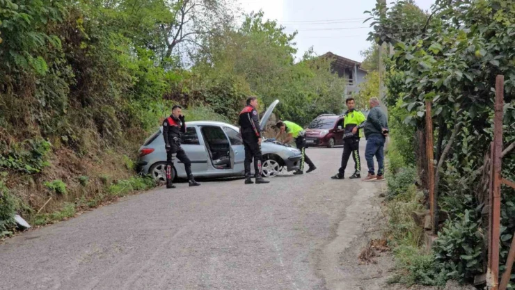 Kaza Yapan Sürücü Kaçmaya Çalıştı