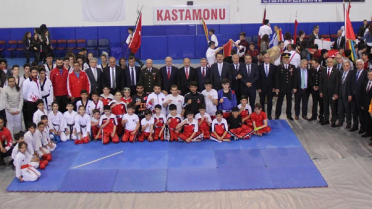 19 Mayıs coşkuyla kutlandı