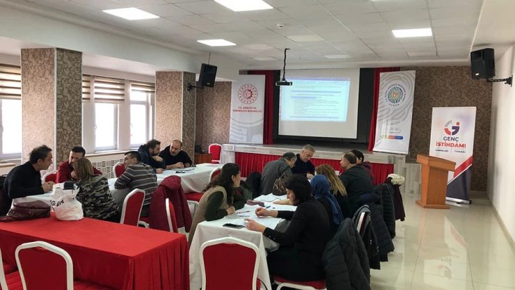 164 mesleki öğretmene eğitim verildi