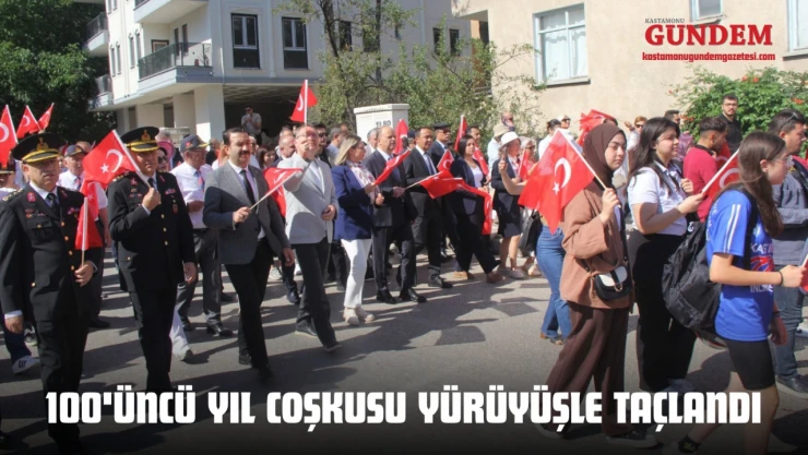100'üncü Yıl Coşkusu Yürüyüşle Taçlandı