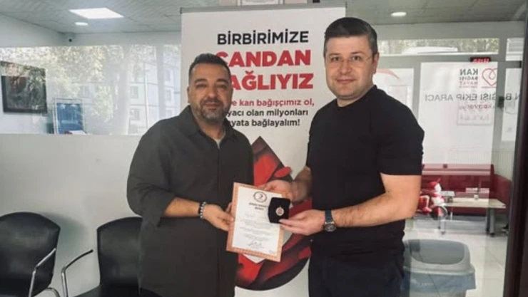 12 Kez Kan Bağışında Bulundu: Kaymakam Uçar'a Bronz Madalya