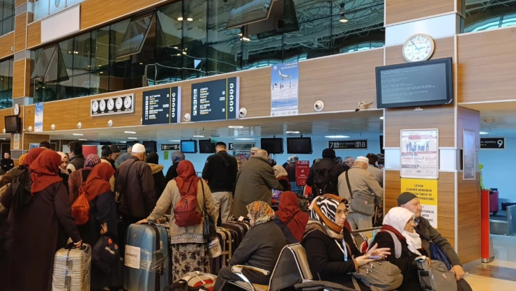 135 Umreci Dualarla Uğurlandı