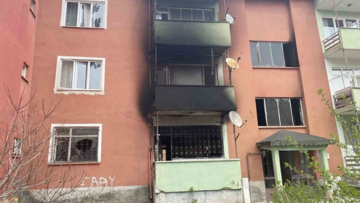 19 Yaşında Genç Yanarak Can Verdi: 2 Tutuklama