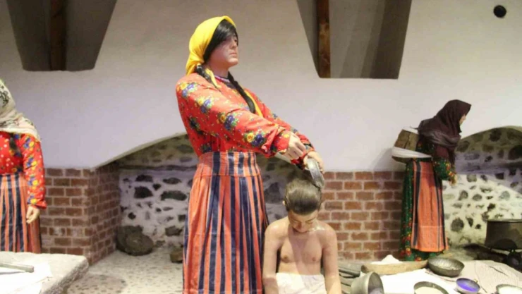 Çamaşırhane Kadınların Zorlu Yaşamını Yansıtıyor