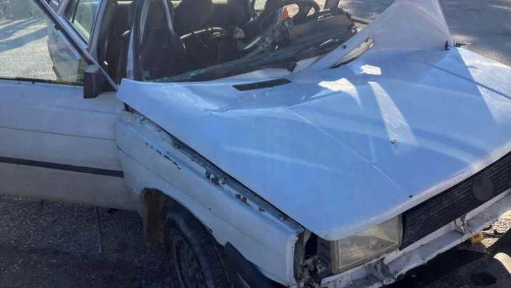 2 Araç Çarpıştı: 1 Yaralı