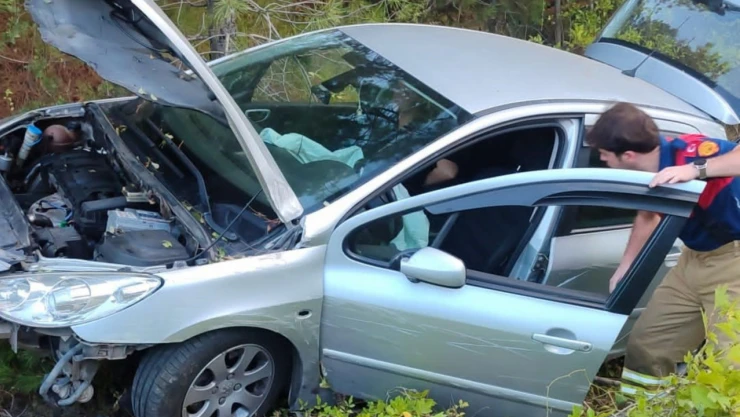 2 Ayrı Trafik Kazasında 2 Kişi Yaralandı