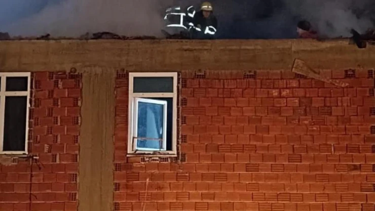 2 Katlı Ev Küle Döndü