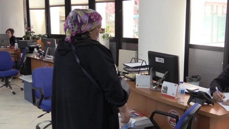 2 Saat İçerisinde Bin 554 Lira Para Topladı