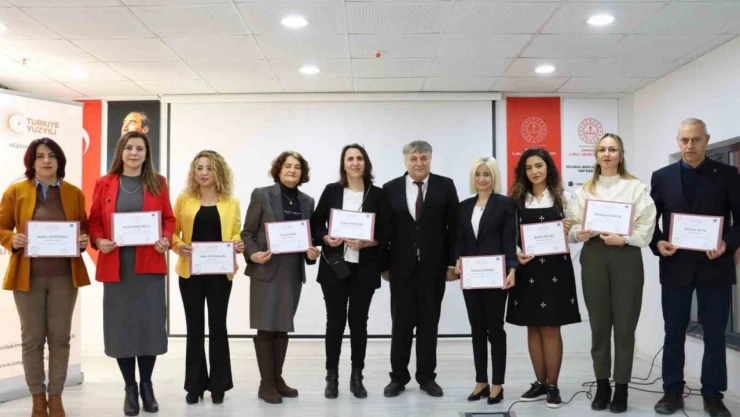 E-Twinning Kalite Etiketleri Sahiplerini Buldu