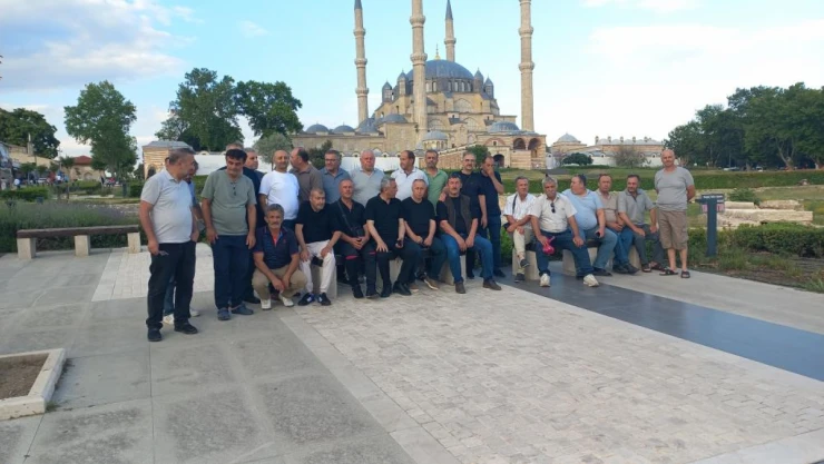 35 Yıl Sonra Aynı Masada Yer Aldılar