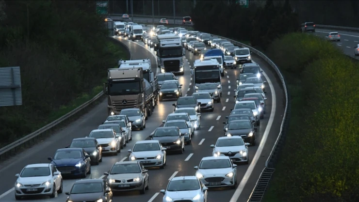 4 Günde 8,4 Milyon Araç Geçti