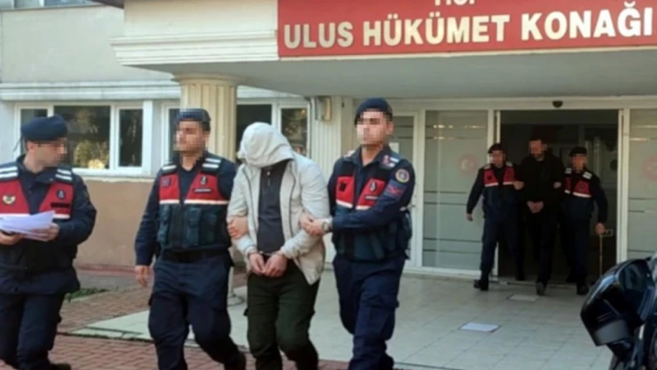 400 Bin TL'lik Kablo Vurgununa Jandarma Darbesi