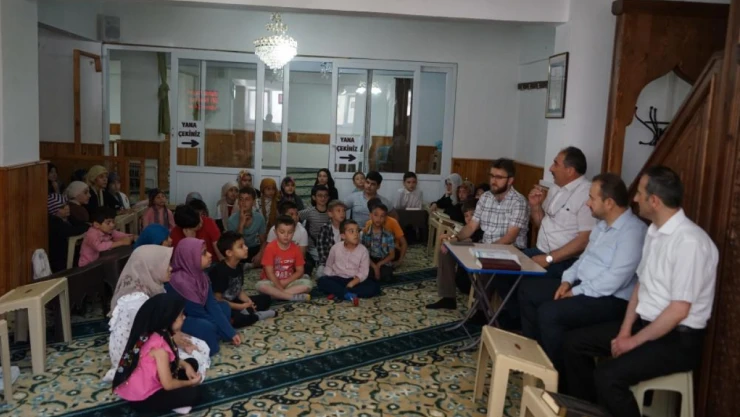 5 farklı devletten 50 çocuk Kur'an öğreniyor