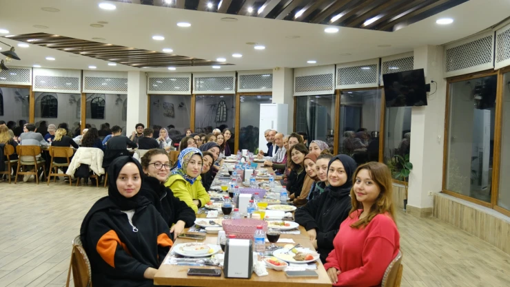 5 Konak İçin Restorasyon Tamamlandı: Yemekte Bir Araya Gelindi