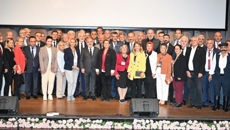 81 İlden 260 Muhtar Isparta'da Buluştu