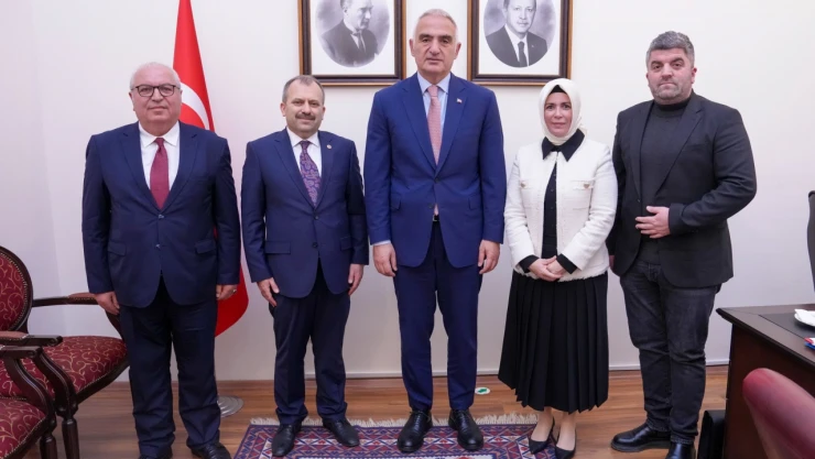 Abana Belediye Başkanı Seda Oyar'dan, Bakan Mehmet Nuri Ersoy'a Ziyaret