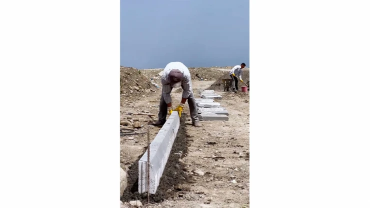 Abana'da Parke Yol ve Kaldırım Çalışmaları Sürüyor