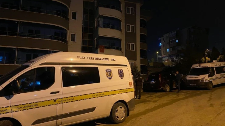 Ablasıyla Birlikte Yaşadığı Evde Ölü Bulundu