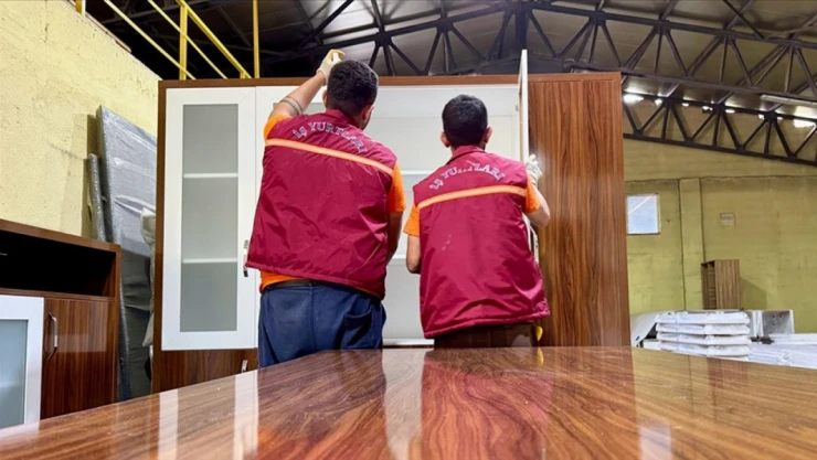 Adliyelerin Mobilyaları Hükümlülerce Üretiliyor