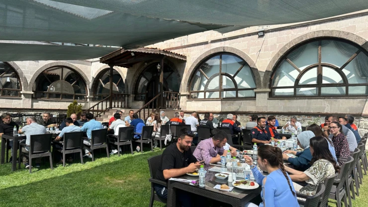 AFAD'ta Veda Yemeği Düzenlendi