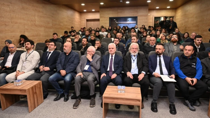 Afet Dirençli Ekolojik Ahşap Yapılar Konuşuldu