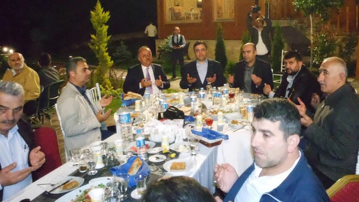 Ağaç İşleri iftarda buluştu