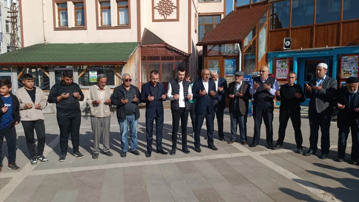 Ağlı'da Meclis Üyesinin Oğluna Asker Uğurlama Duası