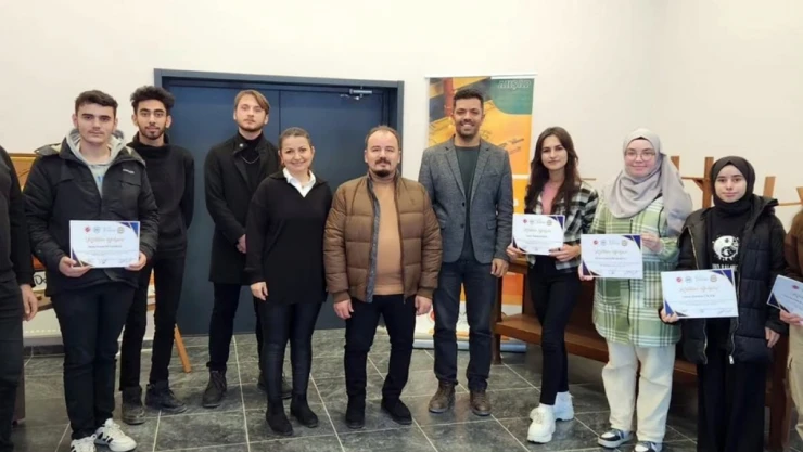 Ahşap İşleme ve Mobilya Tasarımı Eğitimleri Tamamlandı