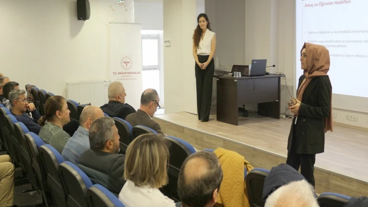 Aile Hekimlerine Yönelik Eğitimler Devam Ediyor