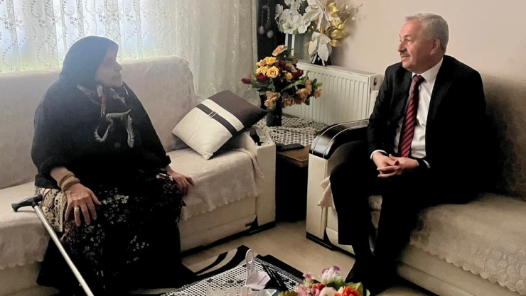 Aile Yılı Ziyaretleri Sürüyor