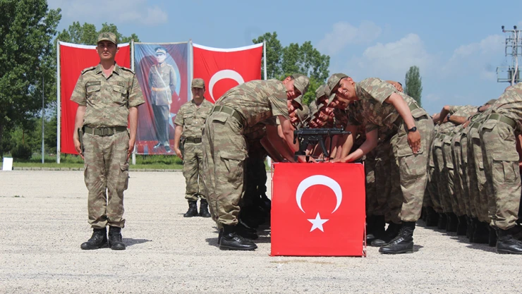 Aileler Mehmetçikleriyle gurur duydular