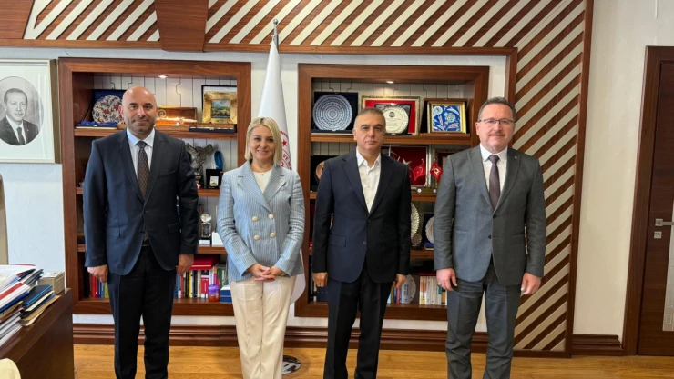 AK Parti'den, Bakan Yardımcısına Ziyaret