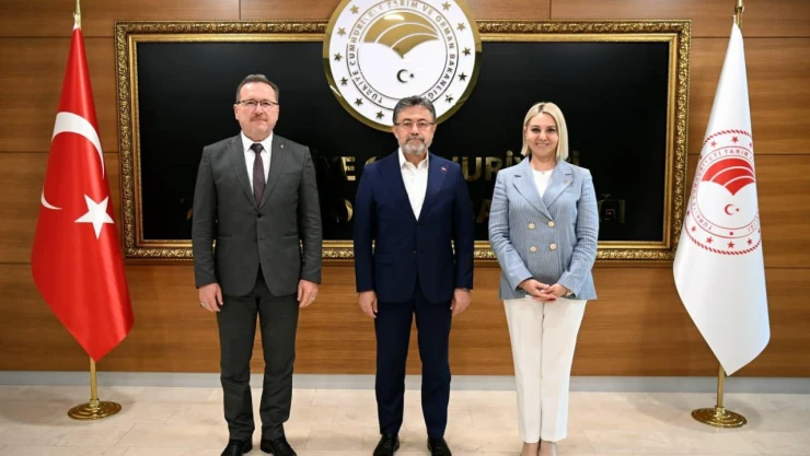 AK Parti'den Bakan Yumaklı'ya Ziyaret