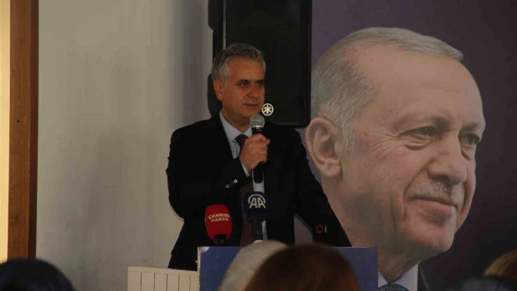 AK Parti Genel Başkan Yardımcısı Yalçın: 'Karşınızda Acınası Bir Cumhuriyet Halk Partisi Görüyorsunuz'