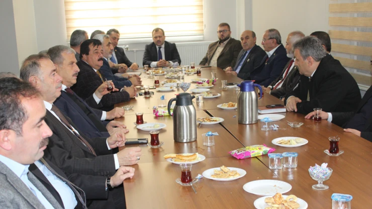 AK Parti grup toplantısında gündem değerlendirildi